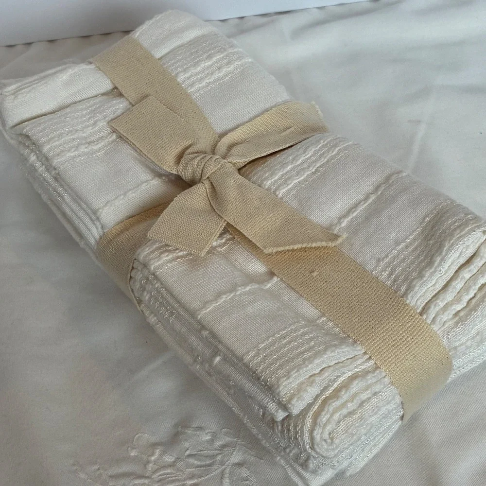 8 Thyme & Sage Napkins 18x18 White Cotton Textured Farmhouse Cottage OEKO-TEX